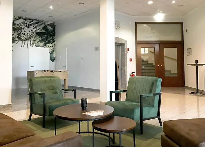 Western Polisina Hotell 4*