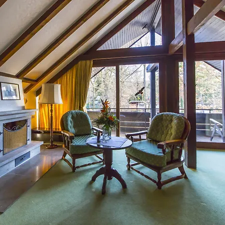 Western Polisina Hotel 4*