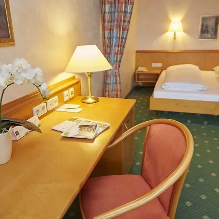 Hotel Western Polisina